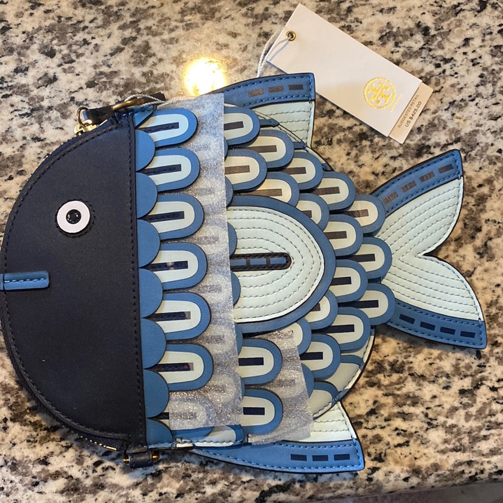 Tory Burch fish crossbody bag